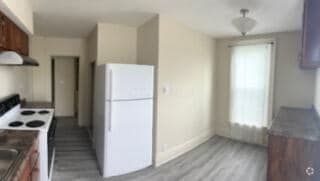 Building Photo - 155 E Central Ave Unit .5 Rental