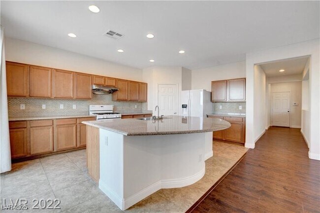 Photo - 7712 Buckhorn Island Ave