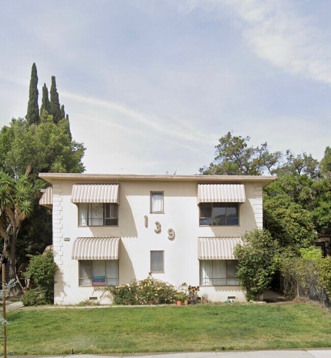 Photo - 139 N Cedar St Unit E