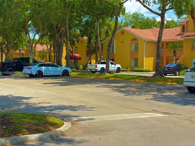 Photo - 1040 Coral Club Dr Unit 1040