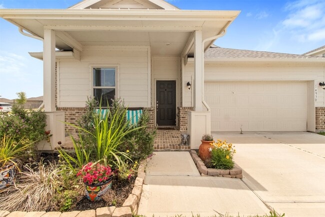 Building Photo - 14930 Spg Frst Ln