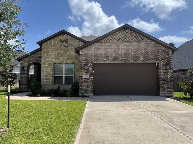Building Photo - 3903 Eskew Dr Rental
