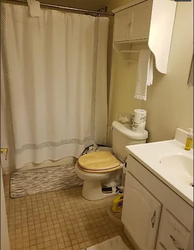 Photo - 205 Highland St Unidad B