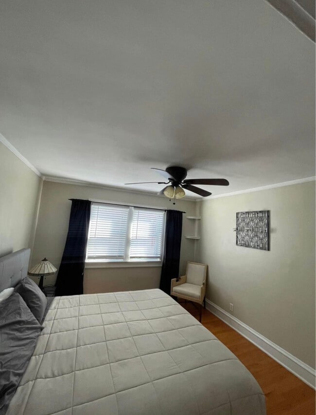 Superior - 1612 Union Ave Unidad Upper one bedroom apartme
