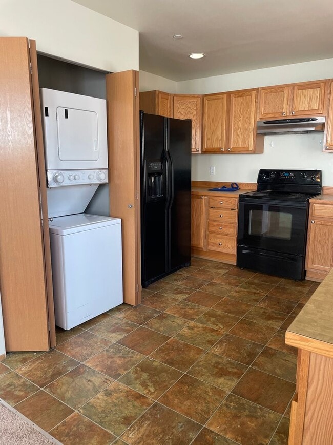 2839 Martin St