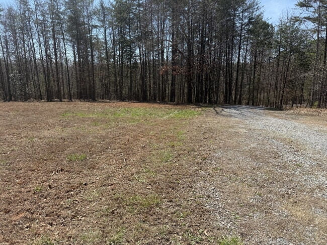 Photo - Quiet country living near in Altavista but not too far from Lynchburg, Gretna or Hurt.