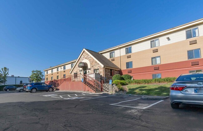 Furnished Studio-Lexington - Tates Creek