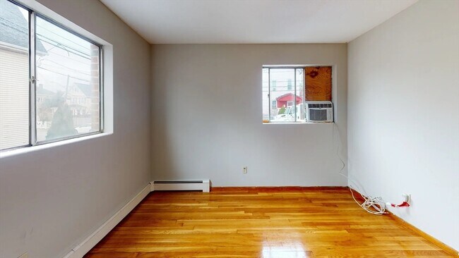 Photo - 78-80 Harvard St Unit 3