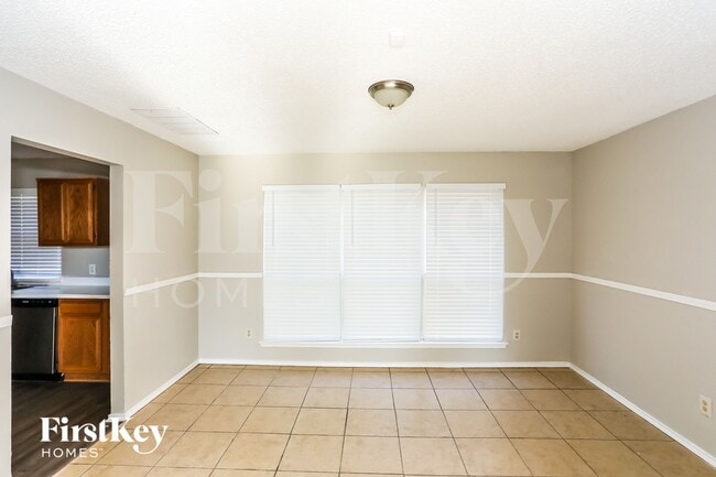 Photo - 5320 Faireast Ct