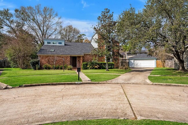 Photo - 19414 Enchantington Cir House