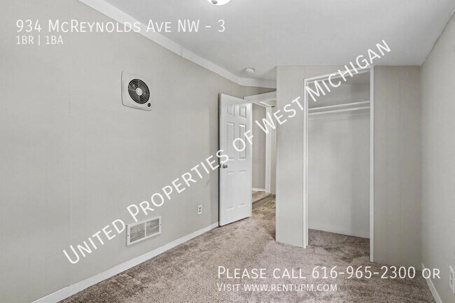 Photo - 934 Mc Reynolds Ave NW Unit 3