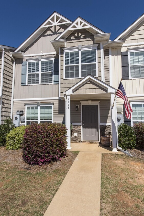 Photo - 2118 Winding Oak Dr (Opelika, AL)