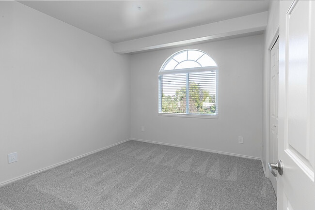 Silver Pines Senior Community