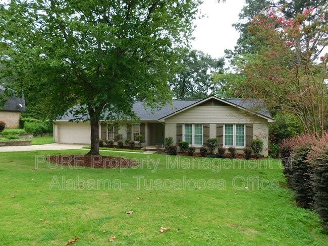 Photo - 1213 Heritage Ln