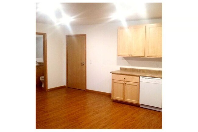 Photo - Rock Avenue Apartments