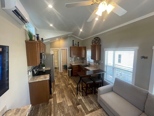 Photo - FURNISHED TINY HOME!
