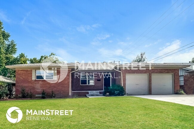 Building Photo - 2632 Kings Way