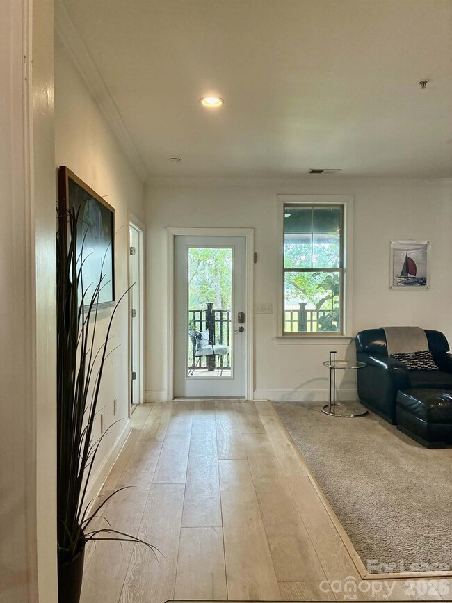 Photo - 5551 Colonial Chatsworth Cir Unit 116.c