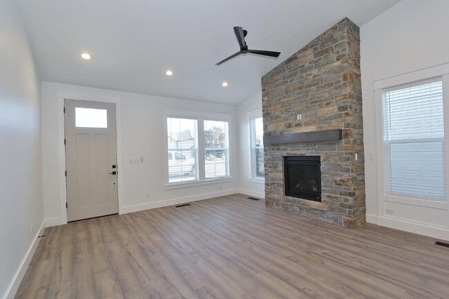Photo - Immaculate Single-Level Patio Home