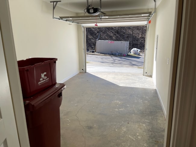 Photo - 1127 Traders Walk