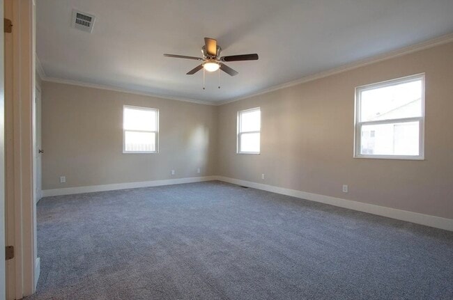 Photo - Downtown/Single family/$500 Move-In Special!!