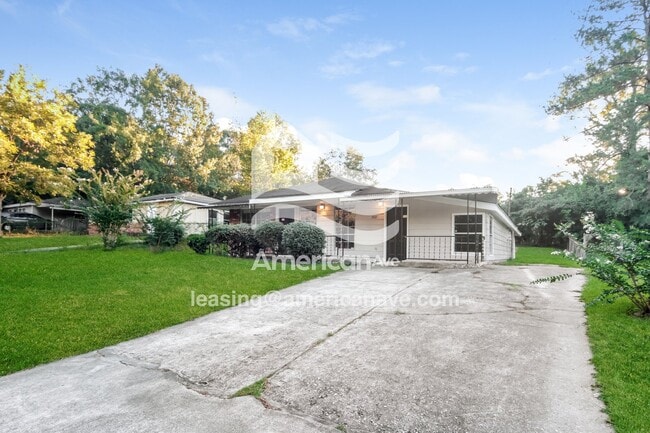 Photo - 3110 Urban Ave