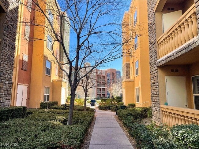 Photo - 38 E Serene Ave Unidad 402