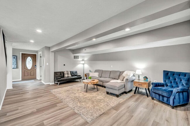 829 Portage Lakes Drive Unidad SI ID1496076P