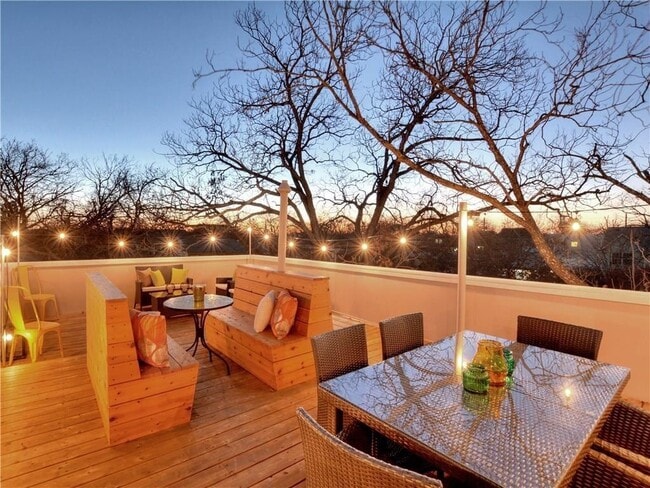 Photo - 5517 Avenue G