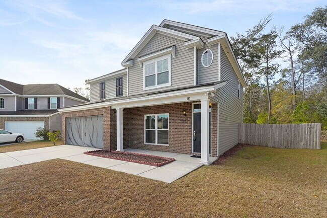 137 Spoonbill Cir