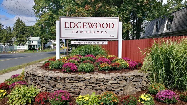 Edgewood Apartments community sign