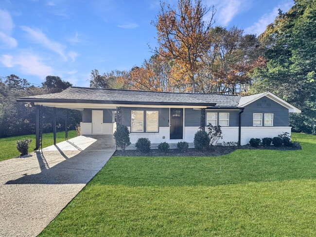 Photo - Newly Updated Jefferson Home with Spacious Backyard