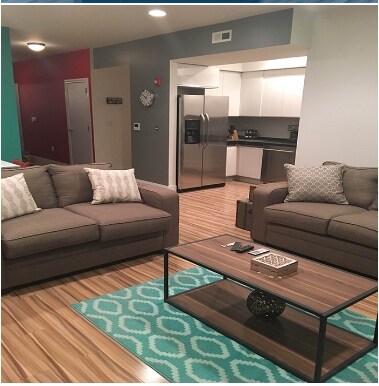 Living Area - WEEHAWKEN PEARL