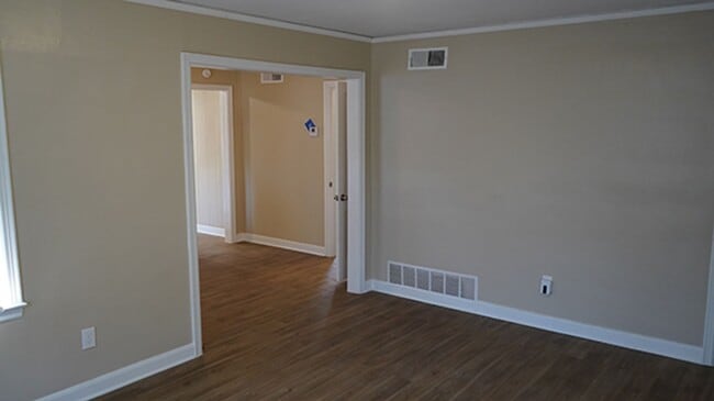 Photo - 1401 Alamo St