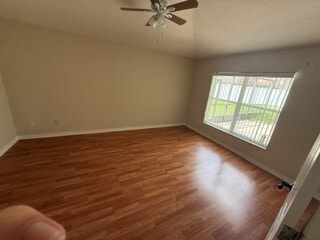 Photo - 804 Leeshore Ct