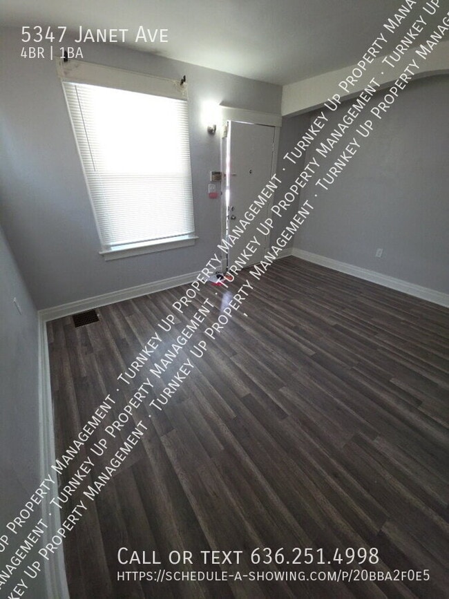 Photo - 5347 Janet Ave