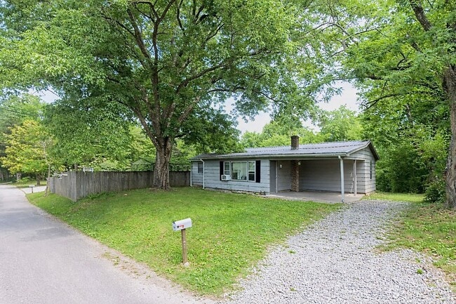 Photo - 1267 Phillips Dr