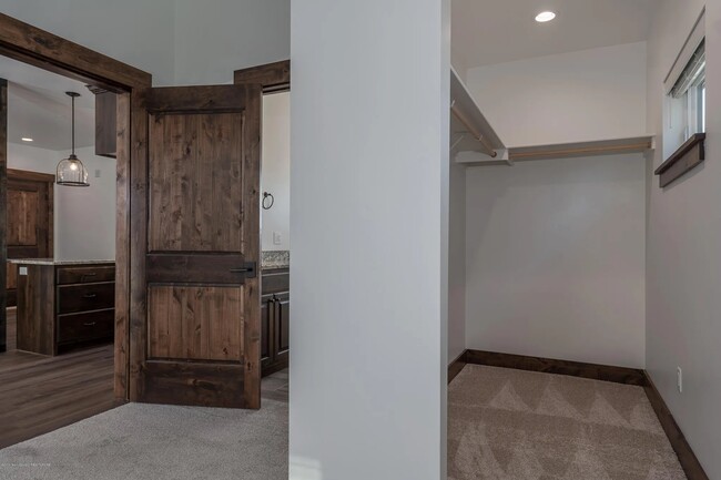 Photo - 8525 S 1000 W