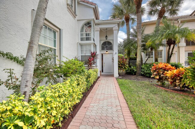 2070 Chagall Cir