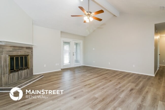 Photo - 1336 Colmar Dr