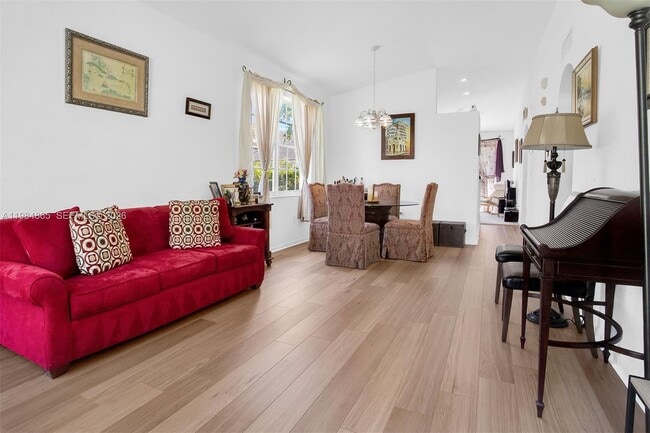 Photo - 18860 SW 25th Ct