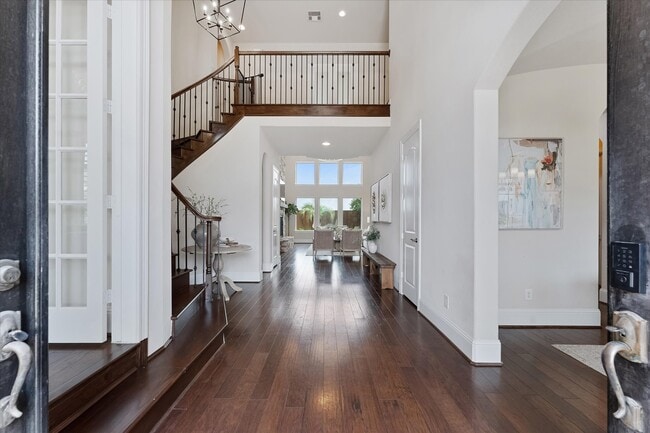 Photo - 5823 Stratton Wds Dr