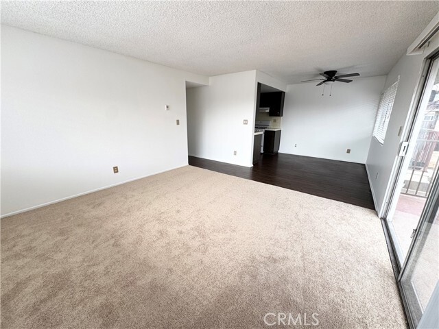 Photo - 1236 W 8th St Unidad 8