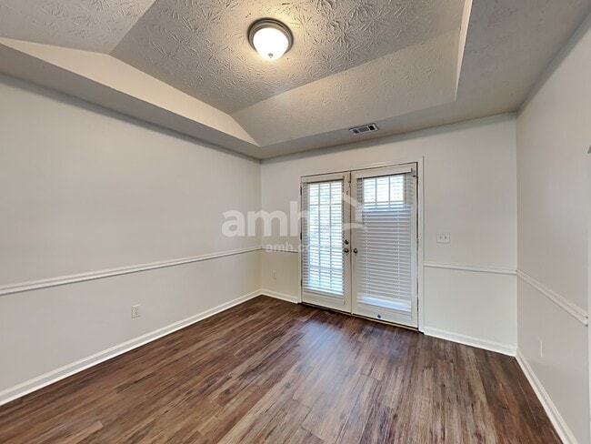 Photo - 200 Deer Walk Dr