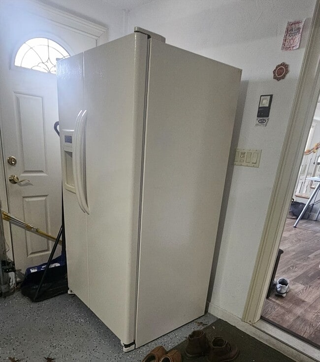 Photo - 227 Thurber Ave