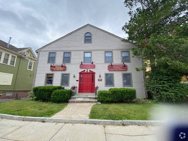Building Photo - 653 Main St Unit 2 Rental