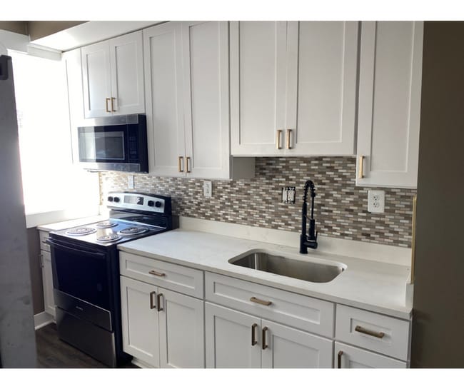 Photo - 100 N Hilton St Unit A