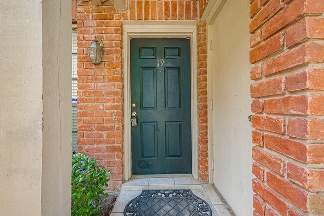 Photo - 2211 S Kirkwood Rd Unit True