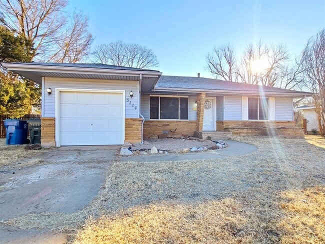 Photo - 3114 N Holman Ct