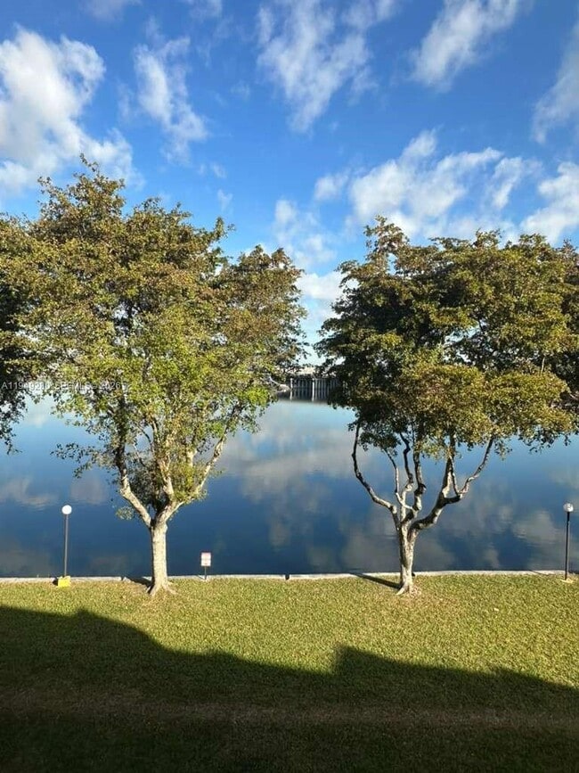 Photo - 4803 NW 7th St Unidad 308-14